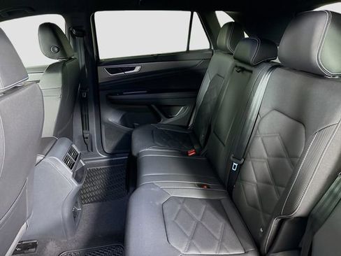 New 2026 Volkswagen Atlas Cross Sport SE AWD/4WD image 24