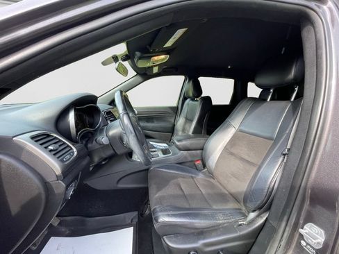 Used 2021 Jeep Grand Cherokee Laredo X AWD/4WD image 26