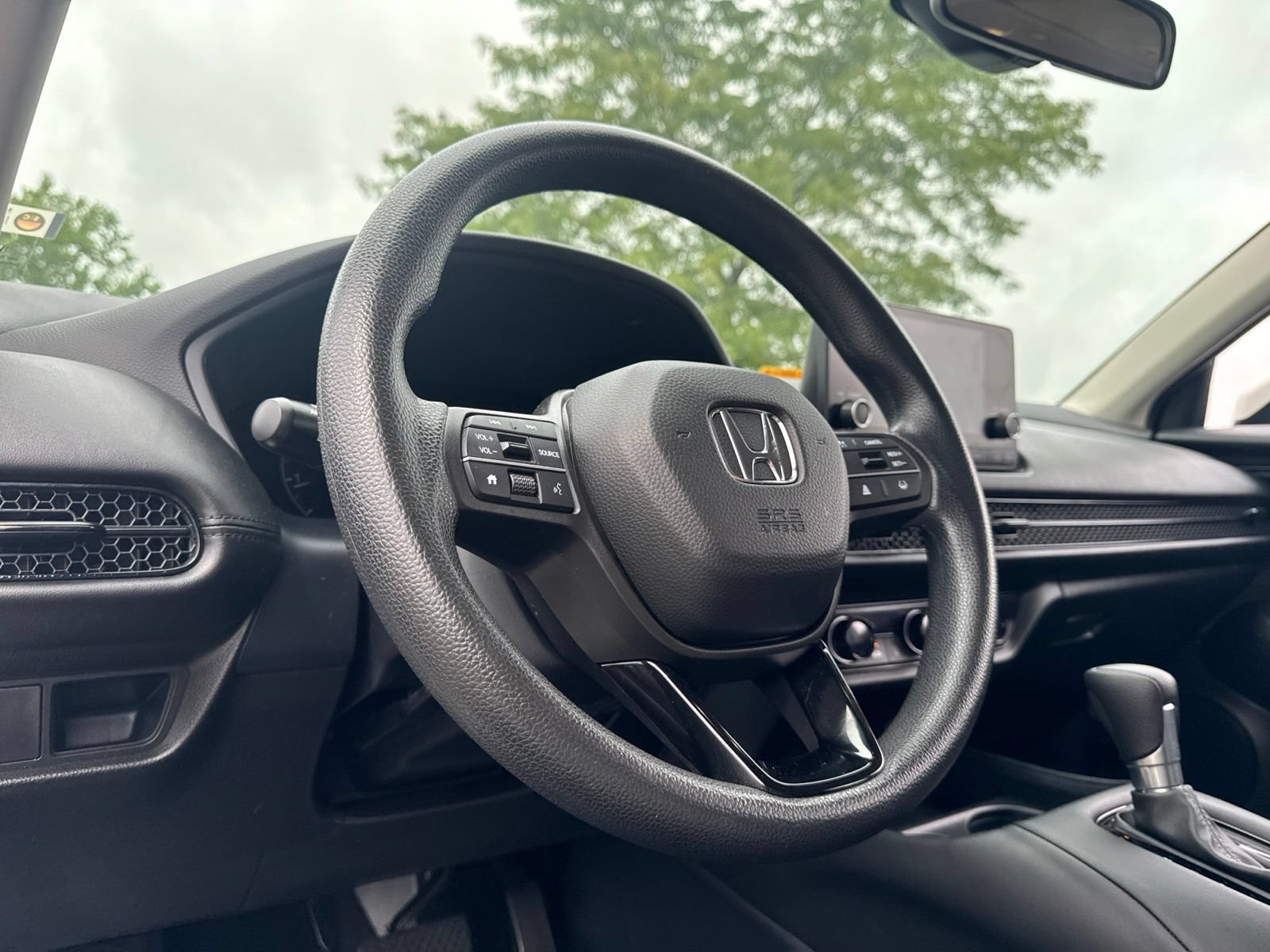 Used 2024 Honda HR-V LX image 18