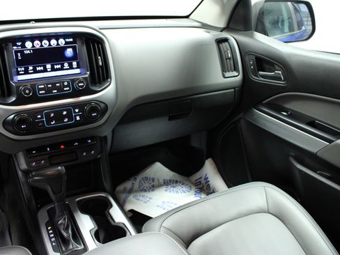 Used 2018 Chevrolet Colorado LT w/ Luxury Package, Chrome image 19