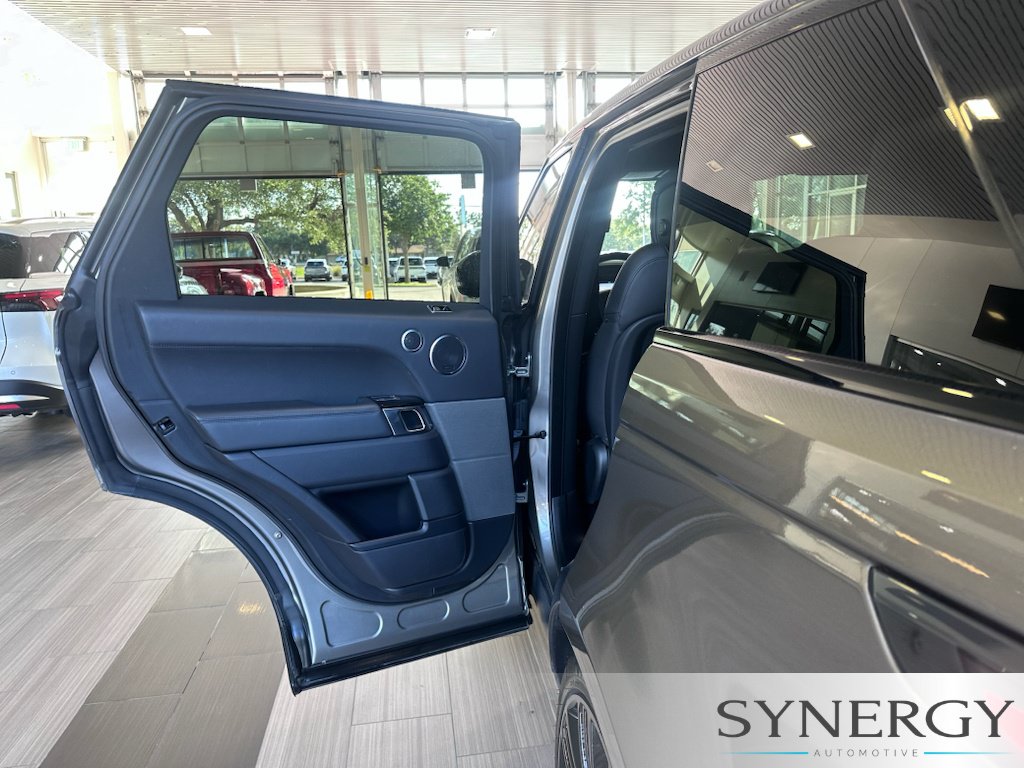 Used 2018 Land Rover Range Rover Sport HSE Dynamic AWD/4WD image 33