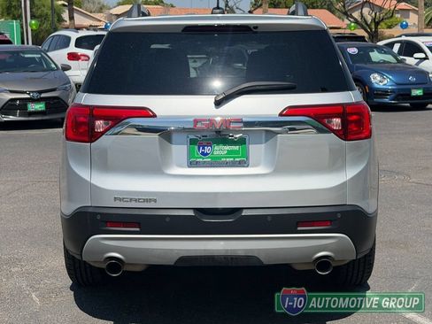Used 2017 GMC Acadia SLT FWD image 6