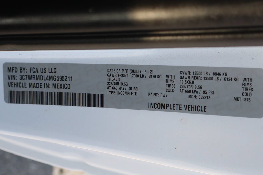 Used 2021 RAM 5500 Tradesman RWD image 49