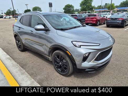 Used 2024 Buick Encore GX Sport Touring AWD/4WD image 4