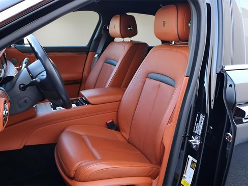 Certified 2021 Rolls-Royce Ghost image 14