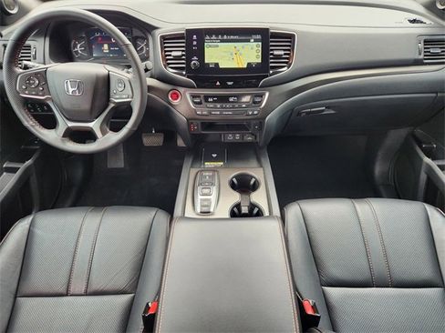 Certified 2024 Honda Passport TrailSport image 10