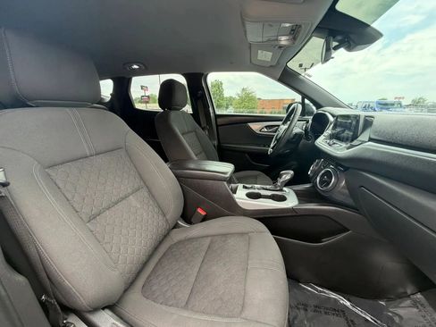 Used 2022 Chevrolet Blazer LT w/ LPO, Black Accent Package FWD image 42