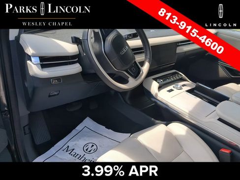 Used 2025 Lincoln Navigator L Reserve image 15