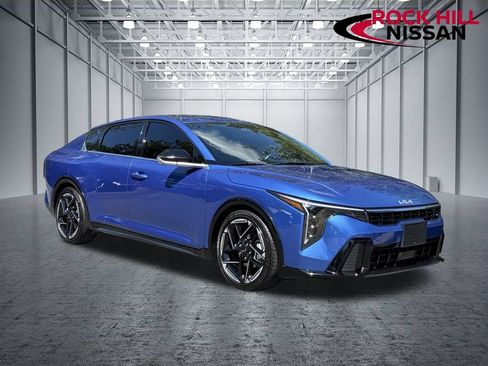 Used 2025 Kia K4 GT-Line FWD image 1