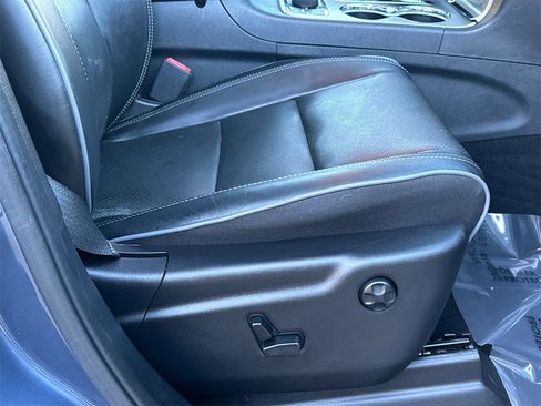 Used 2020 Jeep Grand Cherokee Overland image 10