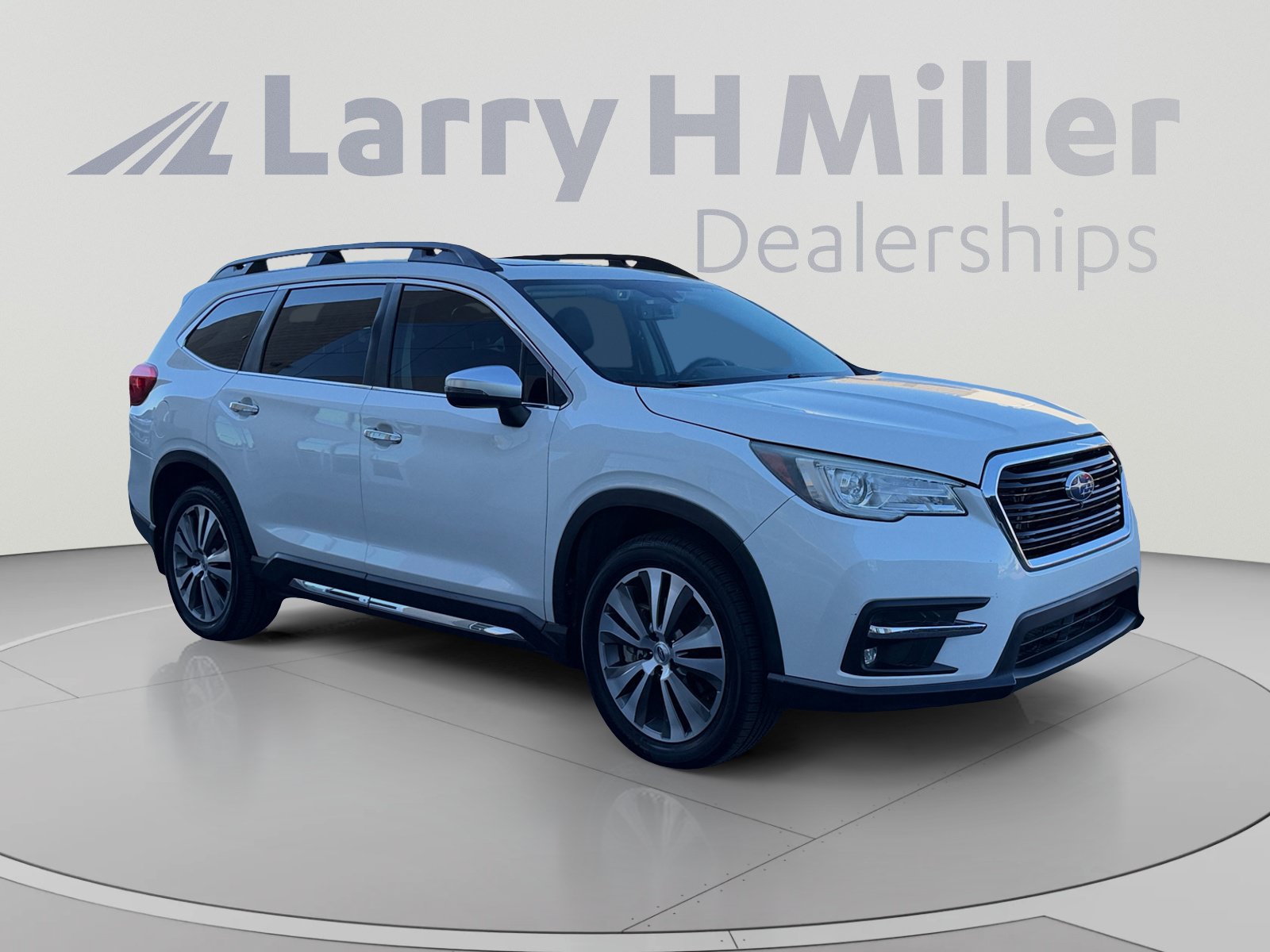 Used 2019 Subaru Ascent Touring AWD/4WD image 7