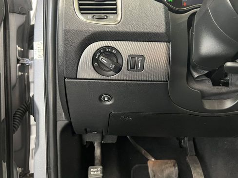 Used 2020 Dodge Durango GT image 28