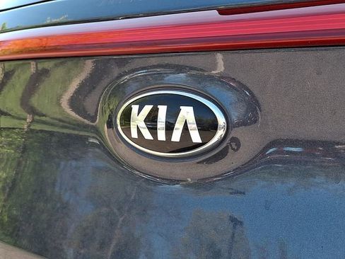 Used 2018 Kia Sportage LX FWD image 30