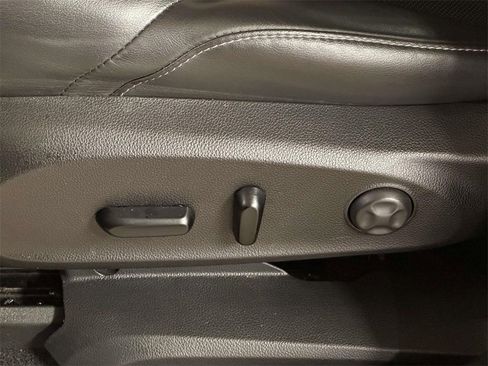 Used 2020 Buick Envision Premium w/ LPO, Road Trip Package image 14