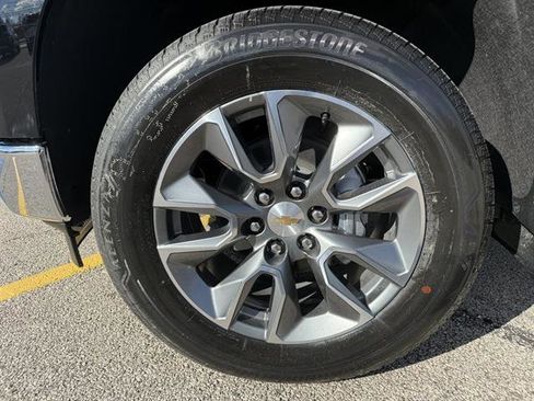 New 2026 Chevrolet Silverado 1500 LT image 6
