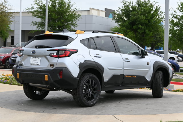 New 2026 Subaru Crosstrek 2.5i Wilderness w/ Crosstrek Mirror Package AWD/4WD image 3