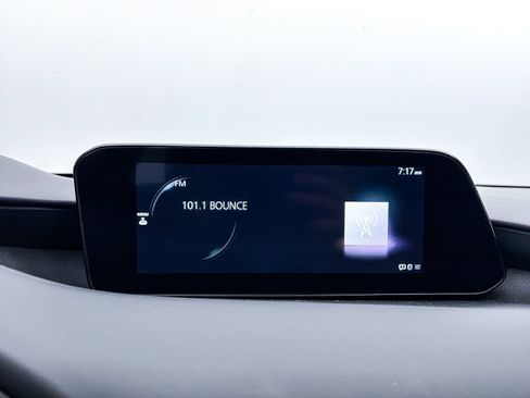 Used 2023 MAZDA MAZDA3 s FWD image 26