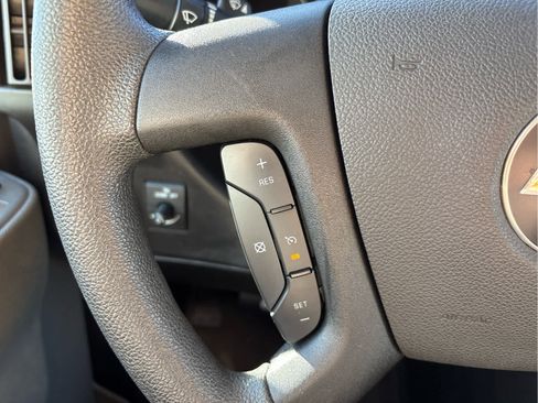 Used 2023 Chevrolet Express 3500 LS image 27