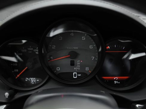 Used 2021 Porsche 718 Boxster S RWD image 29