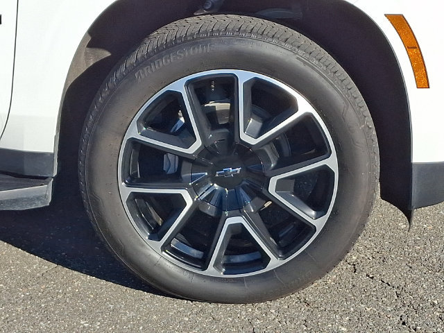 Used 2026 Chevrolet Suburban RST AWD/4WD image 28
