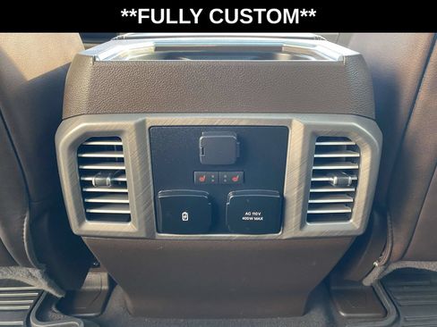 Used 2019 Ford F250 Limited AWD/4WD image 13