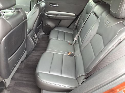 Used 2019 Cadillac XT4 Premium Luxury w/ Enhanced Visibility Package FWD image 12