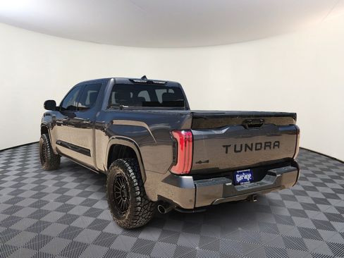 Used 2023 Toyota Tundra Platinum AWD/4WD image 3