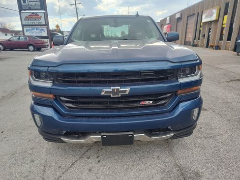 Used 2018 Chevrolet Silverado 1500 LT w/ All Star Edition image 2