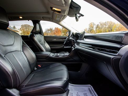 Used 2022 INFINITI QX60 Sensory w/ Cargo Package FWD image 19