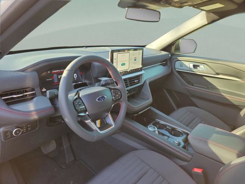 New 2025 Ford Explorer ST-Line w/ Premium Package image 8