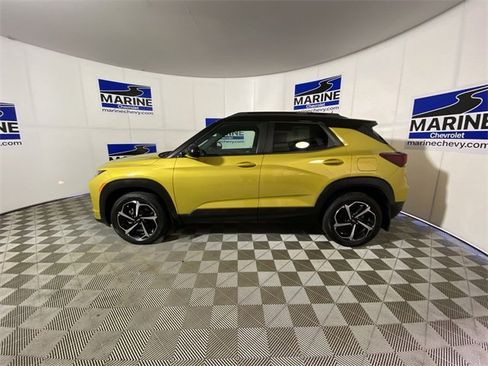 Certified 2023 Chevrolet TrailBlazer RS w/ Sun and Liftgate Package image 10