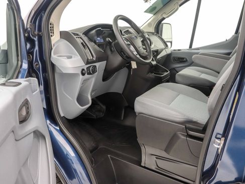 Used 2017 Ford Transit 150 XL image 16