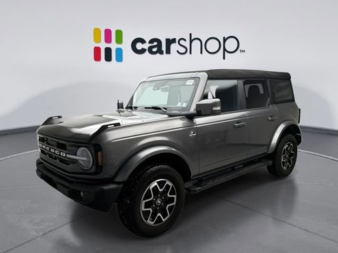 Used 2023 Ford Bronco Outer Banks image 1