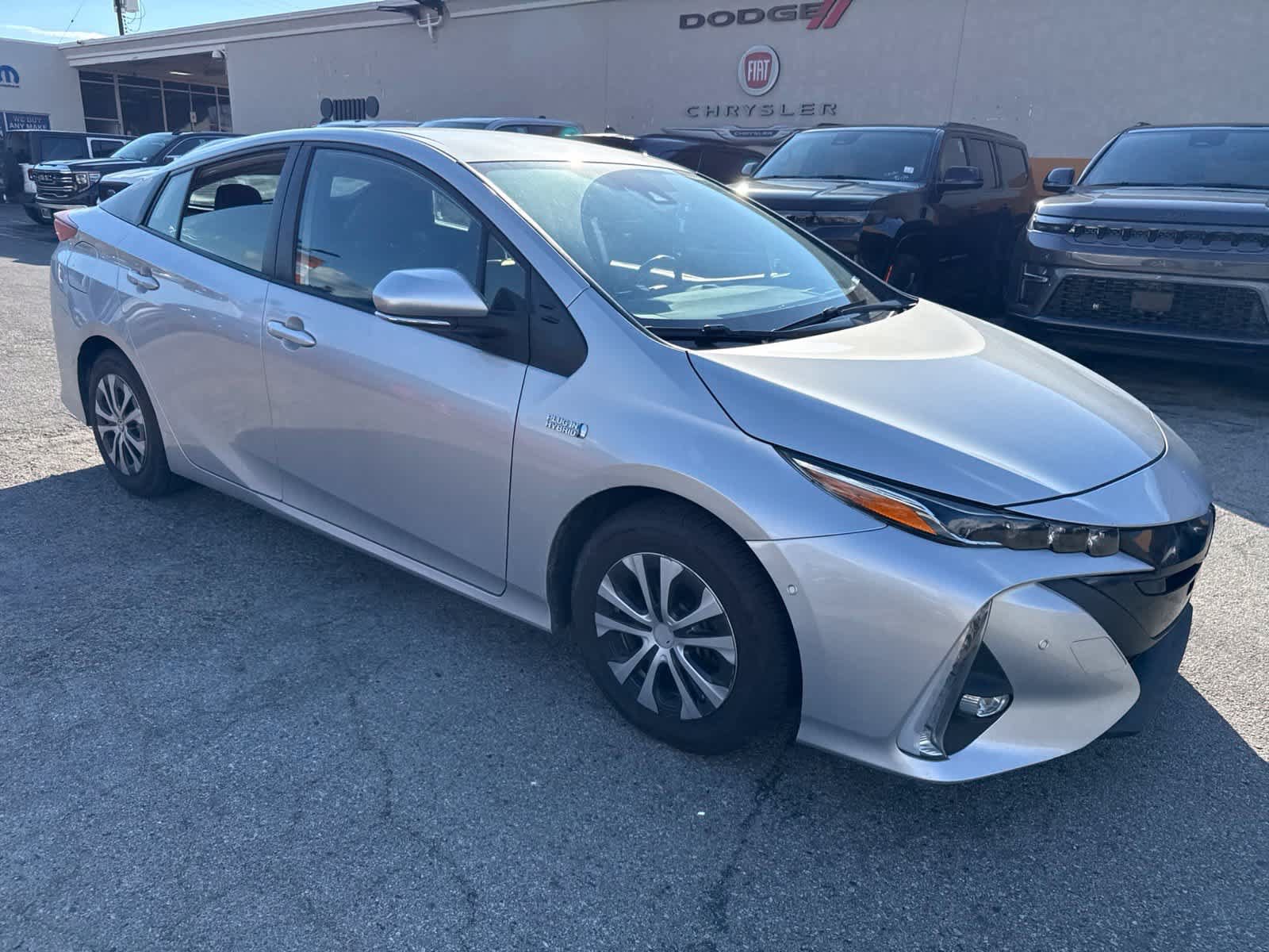 Used 2021 Toyota Prius Prime Limited FWD image 10