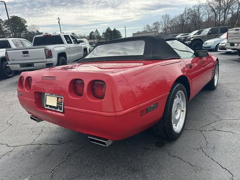 Used 1991 Chevrolet Corvette Convertible image 6