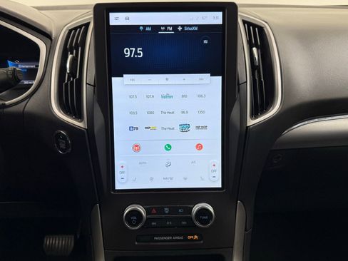 Used 2021 Ford Edge SEL image 24