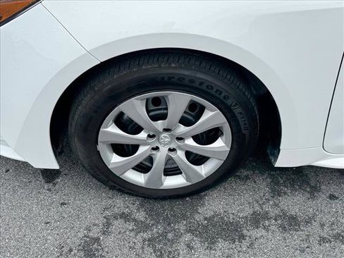 Used 2026 Toyota Corolla LE FWD image 18