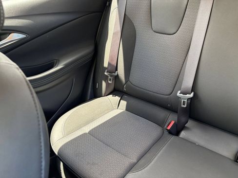 Used 2025 Buick Encore GX Preferred FWD image 38
