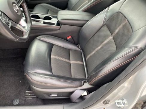 Used 2024 Nissan Altima 2.5 SR FWD image 15