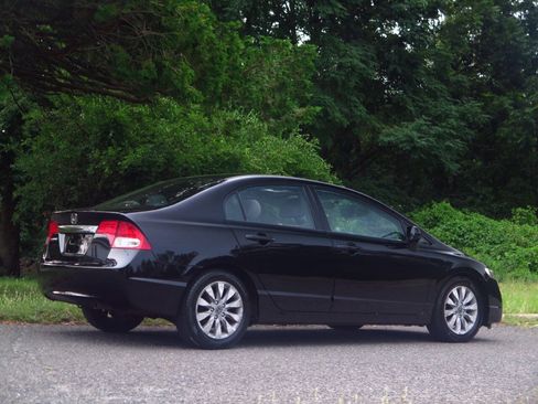 Used 2011 Honda Civic EX-L image 4