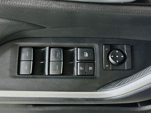 Used 2025 Toyota RAV4 XLE image 14