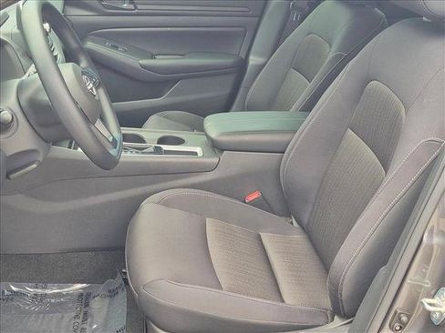 Certified 2025 Nissan Altima 2.5 S FWD image 15