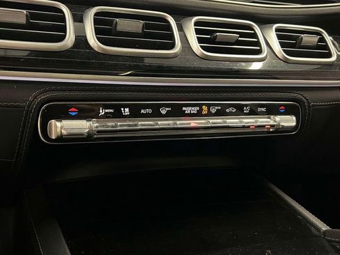 Used 2024 Mercedes-Benz GLE 350 4MATIC image 28