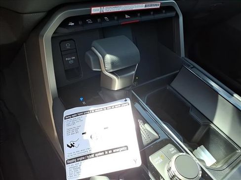 New 2026 Toyota Sequoia Platinum AWD/4WD image 19