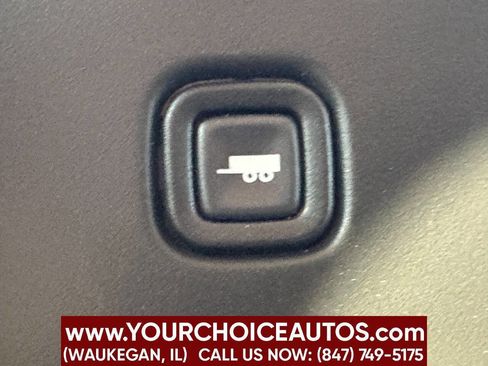 Used 2016 Chevrolet Express 2500 RWD image 27