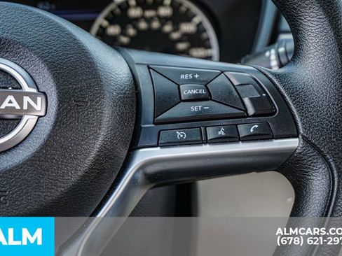 Used 2025 Nissan Altima 2.5 SV image 30