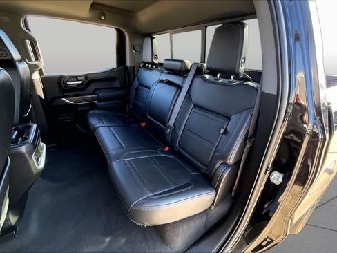 Used 2021 GMC Sierra 1500 Denali w/ Denali Ultimate Package AWD/4WD image 21