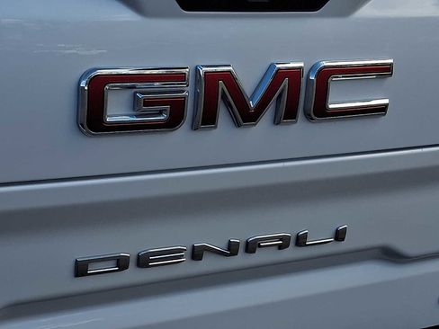 Used 2022 GMC Sierra 1500 Denali AWD/4WD image 31