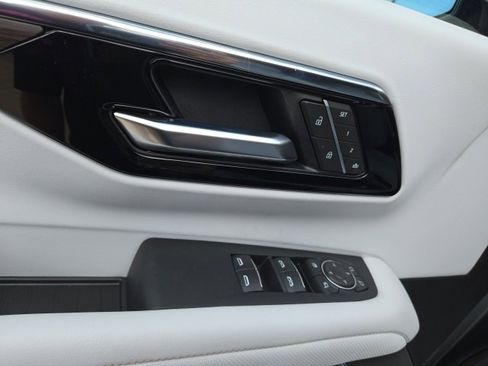 New 2026 Chevrolet Tahoe Premier w/ Sun And Tow Package image 10