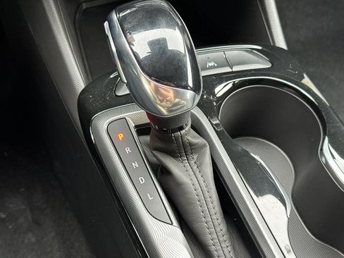 New 2026 Buick Envista Sport Touring w/ Convenience I Package FWD image 21